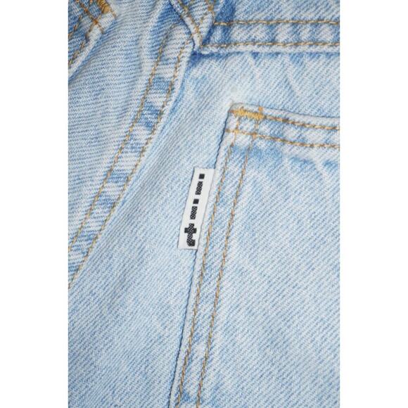 Vintage iT High Waisted Light Wash Denim Shorts - Size 9 - Made in USA* - Picture 2 of 7